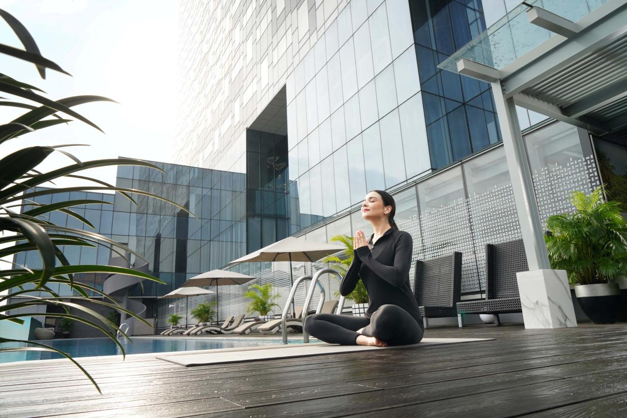 Vertu Harmoni Jakarta Exterior photo