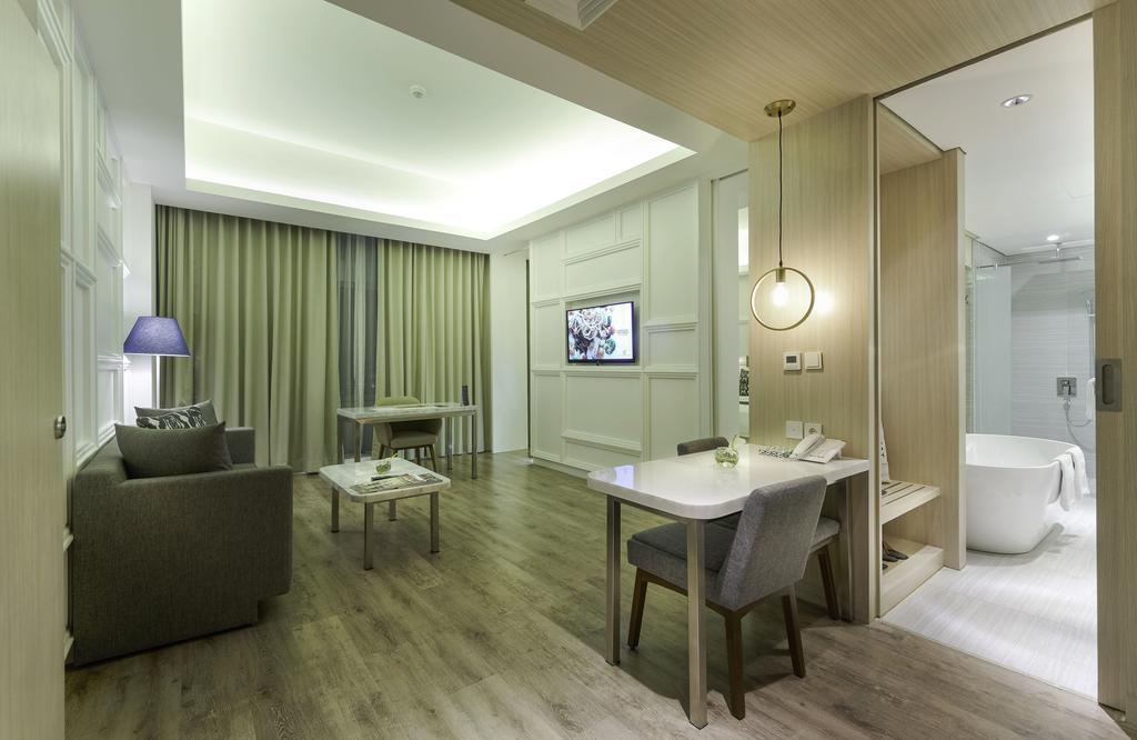 Vertu Harmoni Jakarta Exterior photo